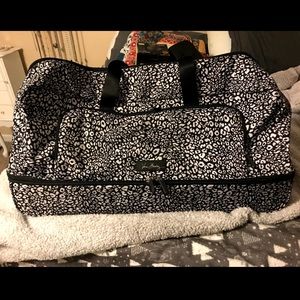 Large Wheeled Duffle Bag